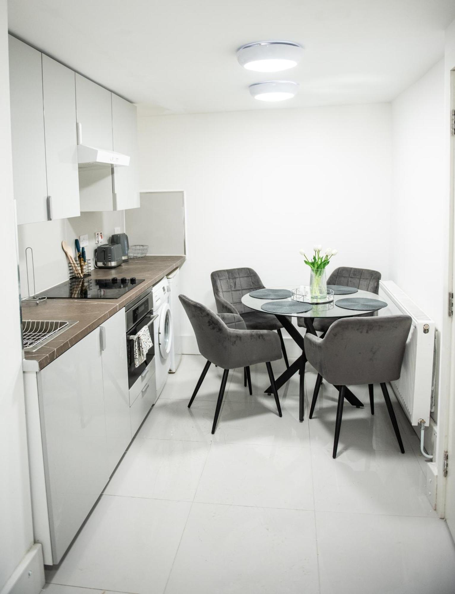 1B Apartment, 30 Mins To Oxford Street Лондон Экстерьер фото